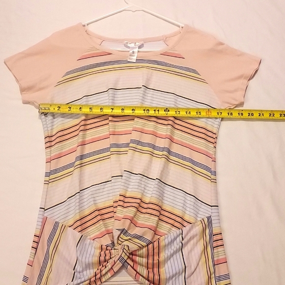 CUTE KNOTTED TOP SMALL - Picture 5 of 8